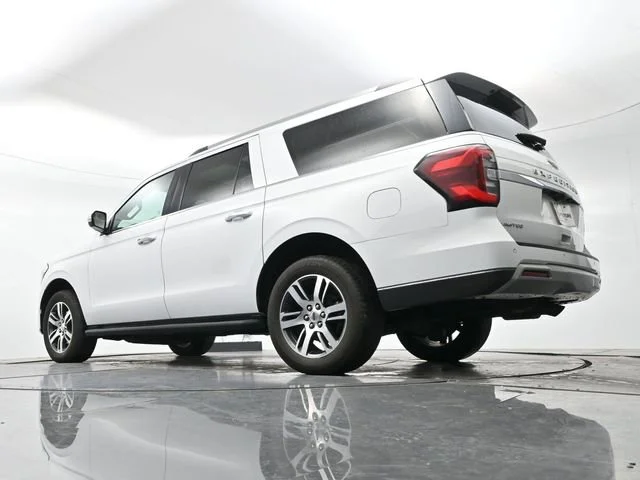 Used 2024 Oxford White Ford Limited image 29