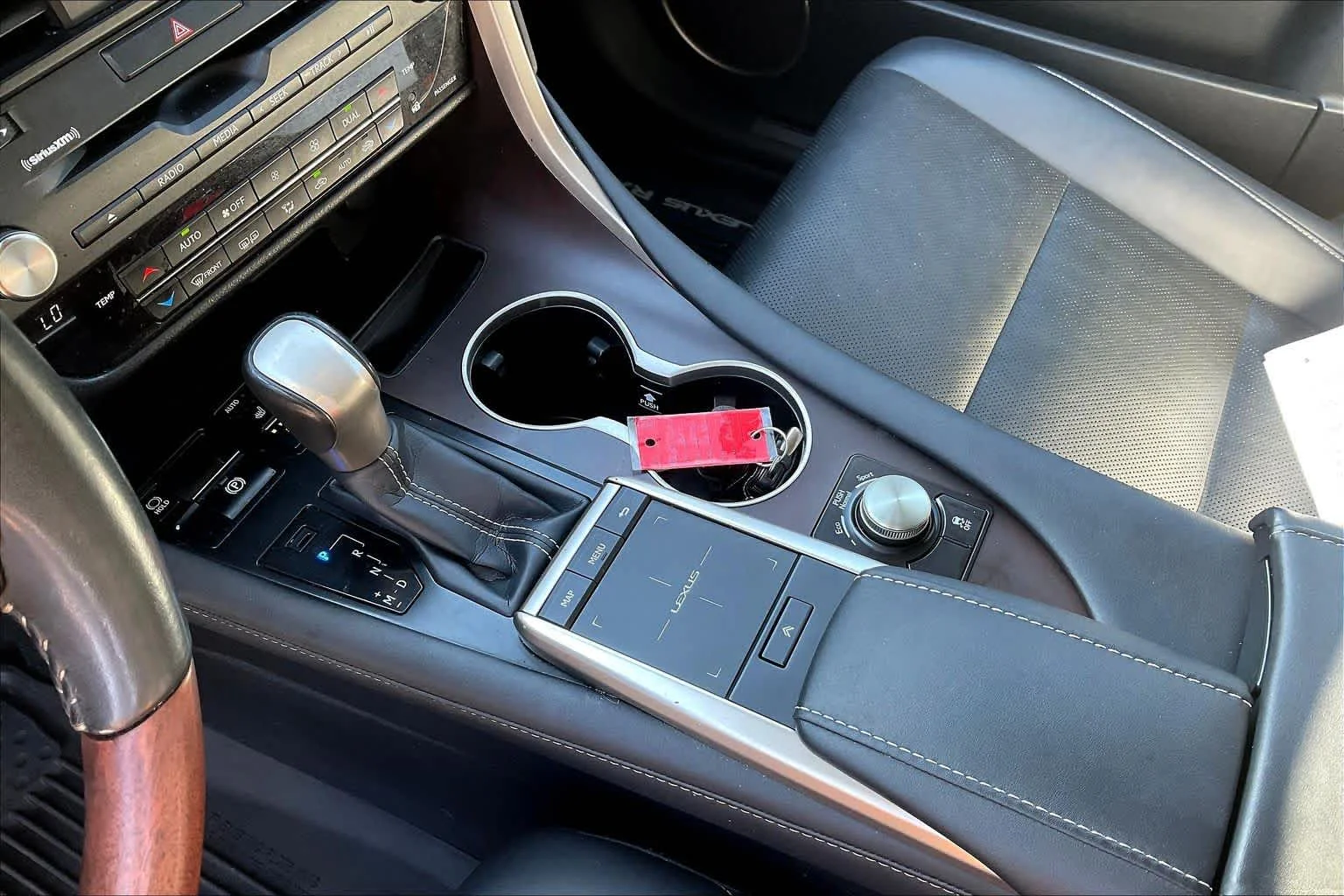 Used 2021 Atomic Silver Lexus  image 17
