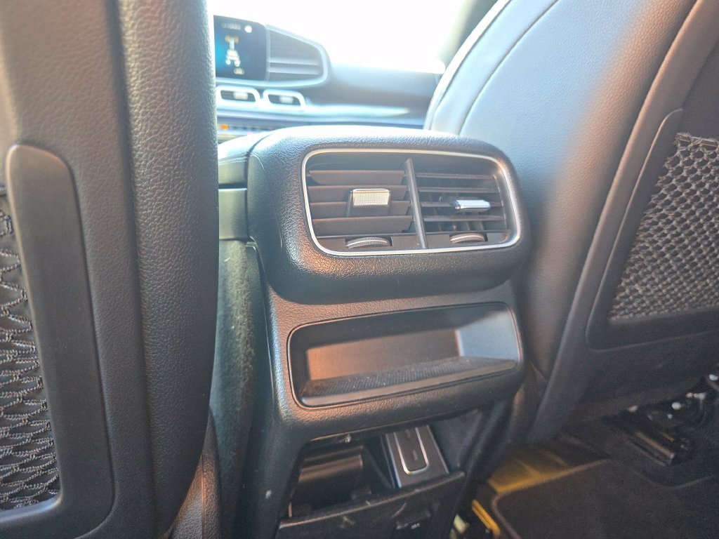 Used 2021 Black Mercedes-Benz GLE 350 image 28