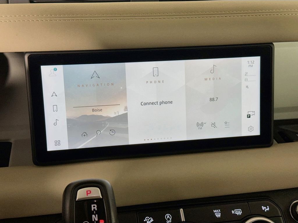 Used 2020  Land Rover First Edition image 14