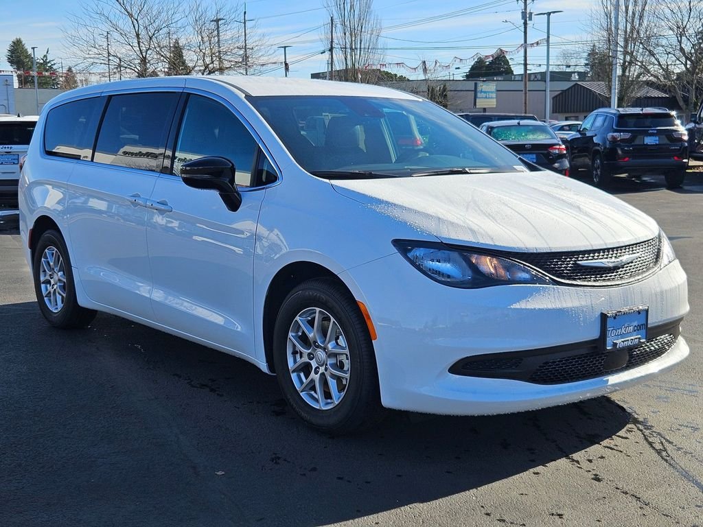 New 2026 Bright White Clear-Coat Exterior Paint Chrysler LX image 8