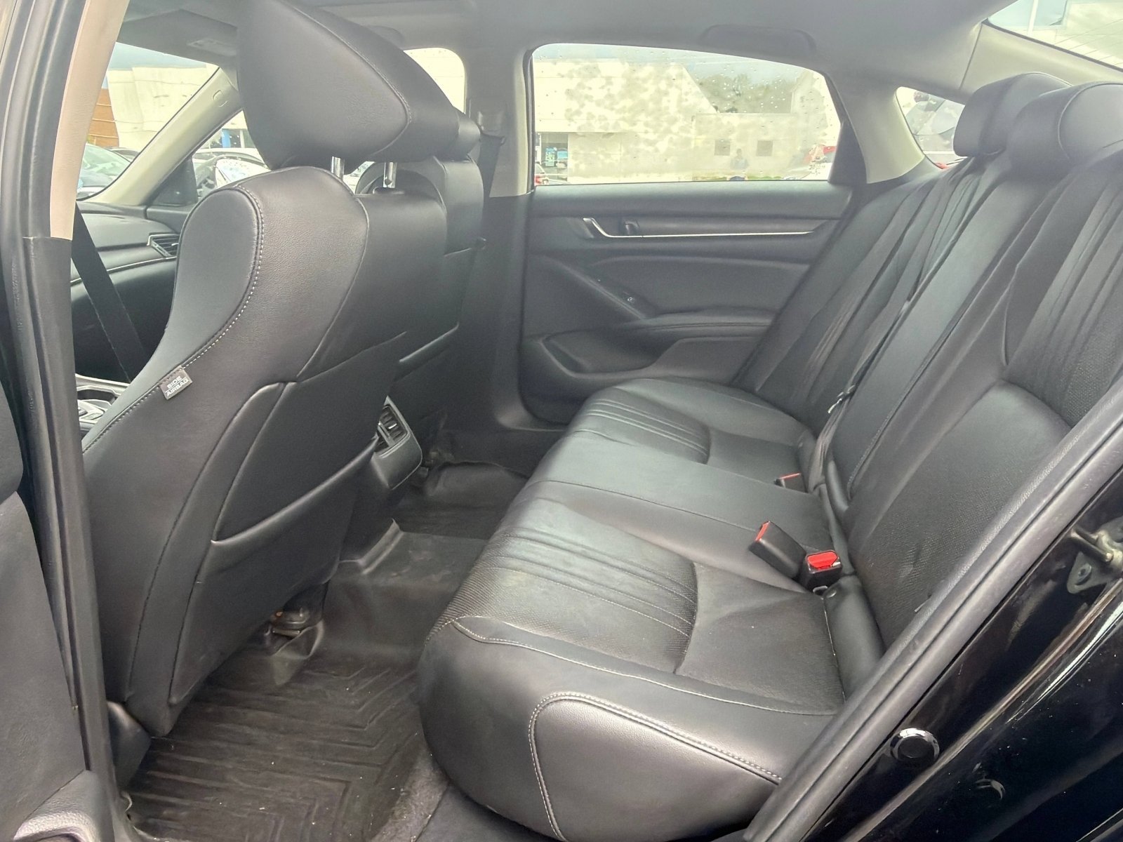Used 2019 Crystal Black Pearl Honda Touring image 25