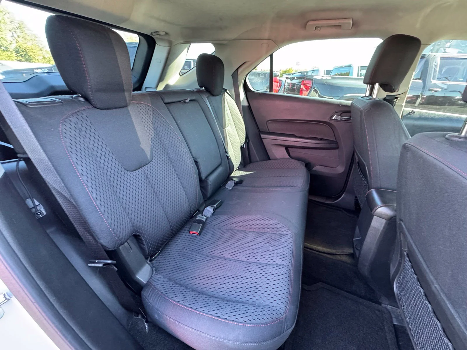 Used 2013 White Chevrolet LS image 27