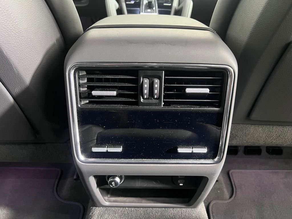 Certified Used 2023  Porsche  image 27
