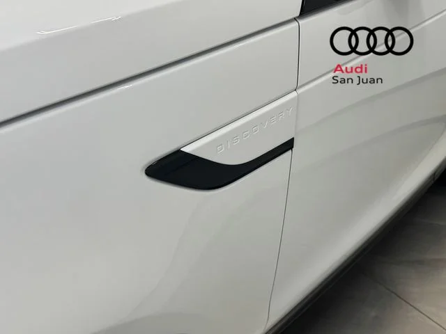 Used 2024 White Land Rover Dynamic SE image 6