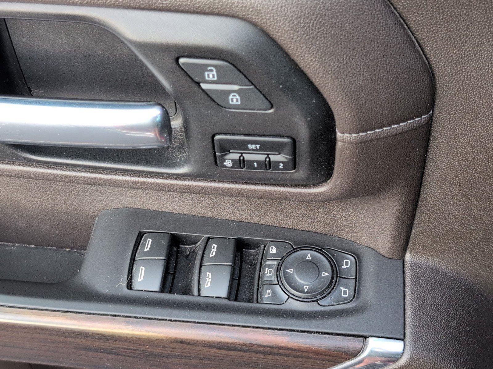 Used 2021 CAYENNE RED TINTCOAT GMC SLT image 19