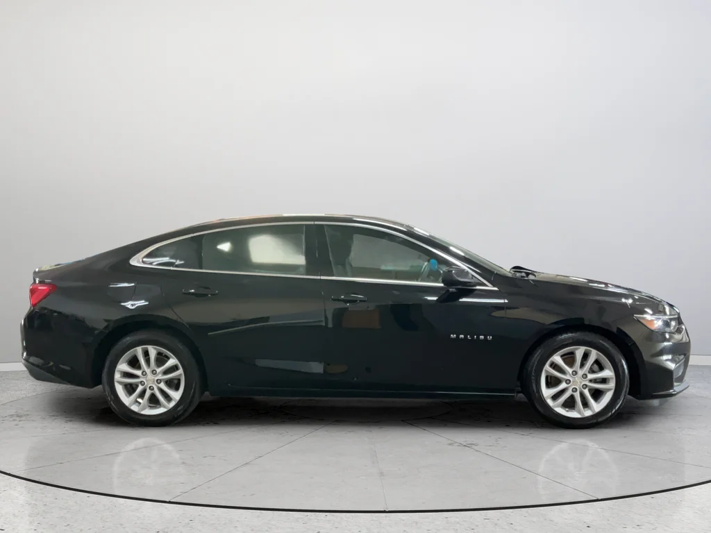 Used 2017 Black Chevrolet LT image 6