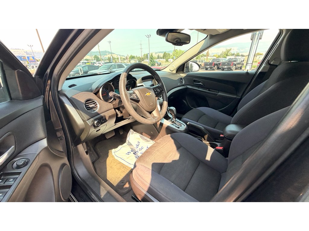 Used 2015 Gray Chevrolet LT image 18