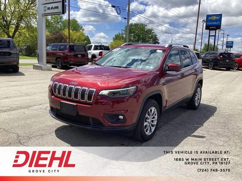 Used 2020 Red Jeep Latitude Plus 4x4 image 3