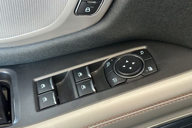 Used 2025 Gray Ford Active image 11