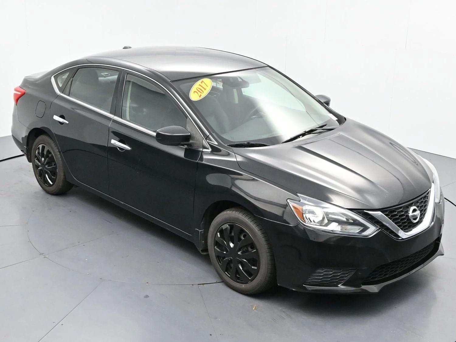 Used 2017 Super Black Nissan SV image 31