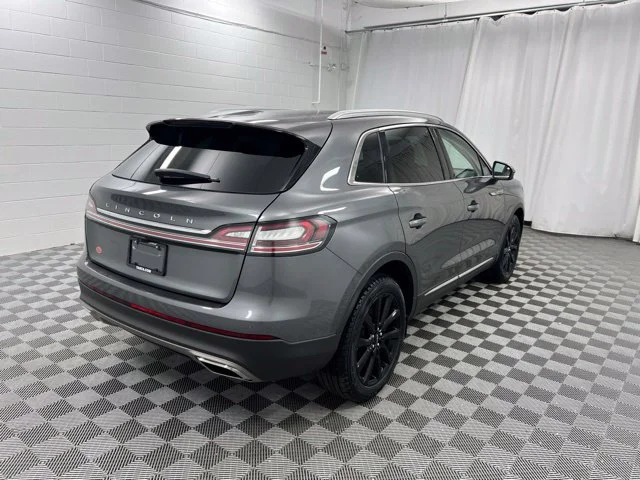 Used 2023 Gray Lincoln Reserve image 5