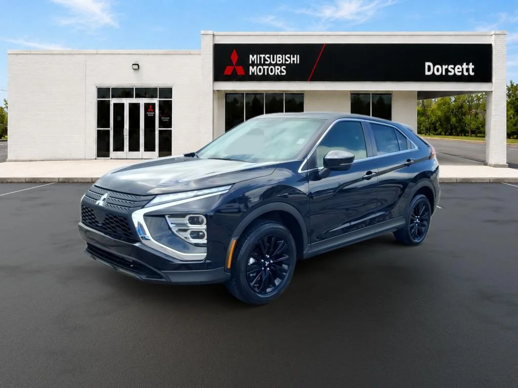 New 2026 Labrador Black Pearl Mitsubishi LE image 1
