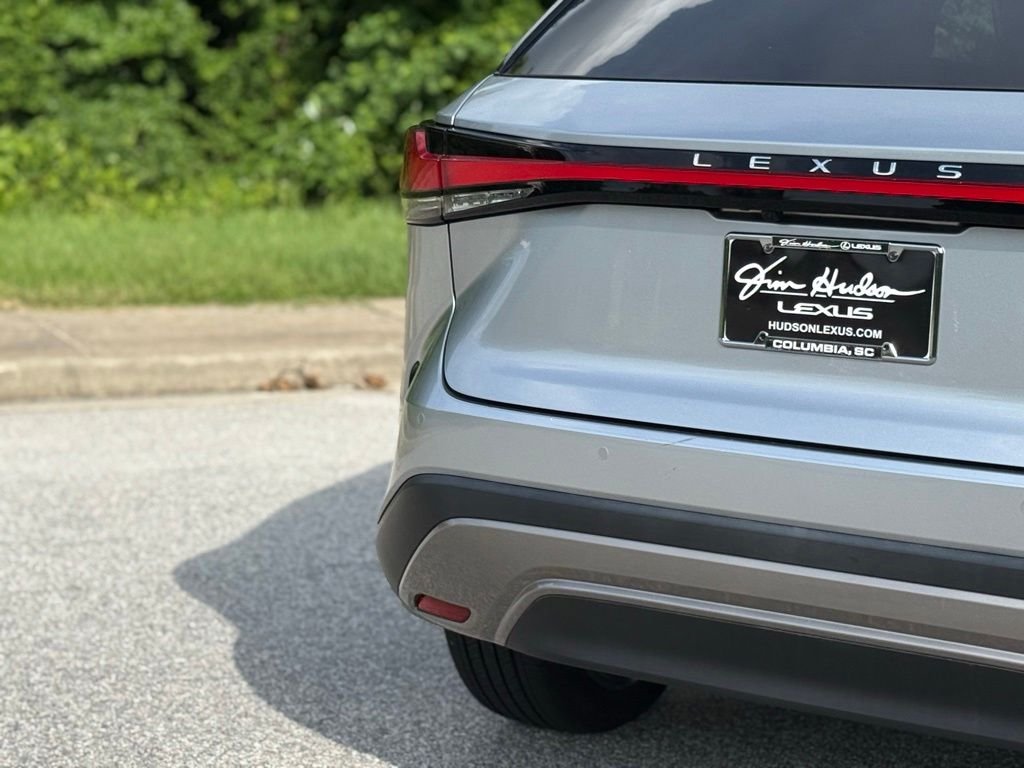 Certified Used 2023 IRIDIUM Lexus 350h Luxury image 14