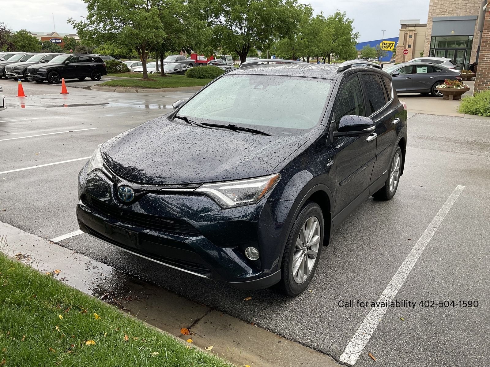 2017 Toyota RAV4 Hybrid Limited AWD's photo