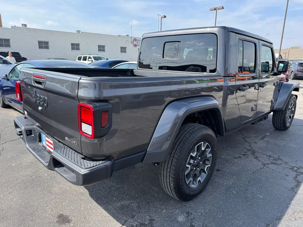 New 2026 Gray Jeep Sahara image 13