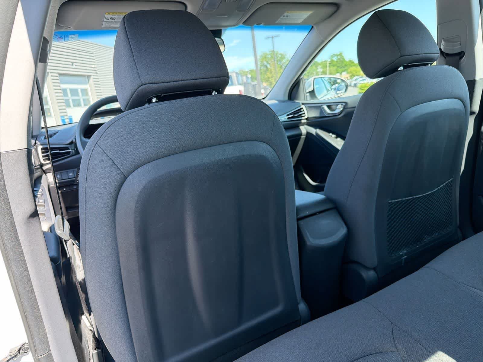 Used 2021 Ceramic White Hyundai Blue image 19