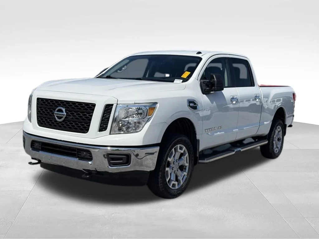 2019 Nissan Titan XD SV Crew Cab 4x4 SWB's photo