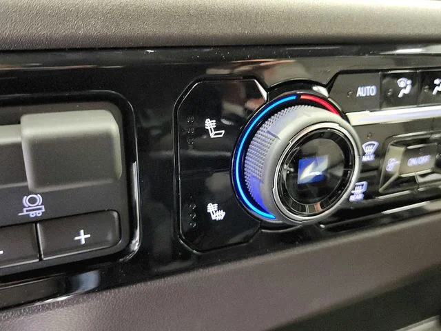 2026 Chevrolet Silverado 1500 LT - Photo 25