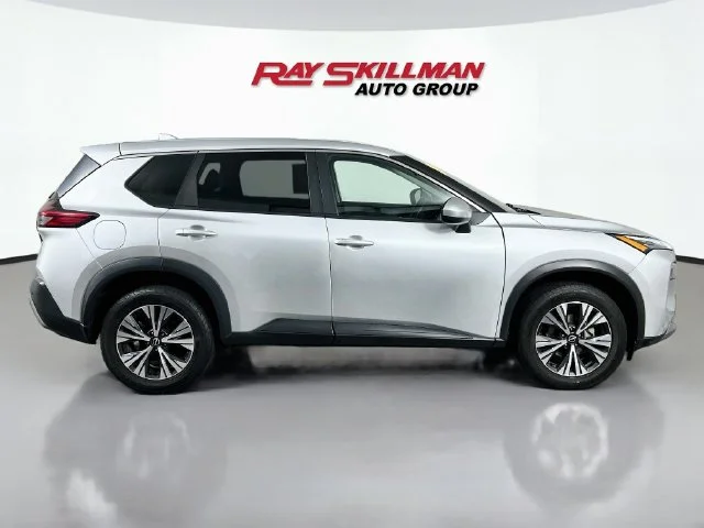 Used 2023 Silver Nissan SV image 8