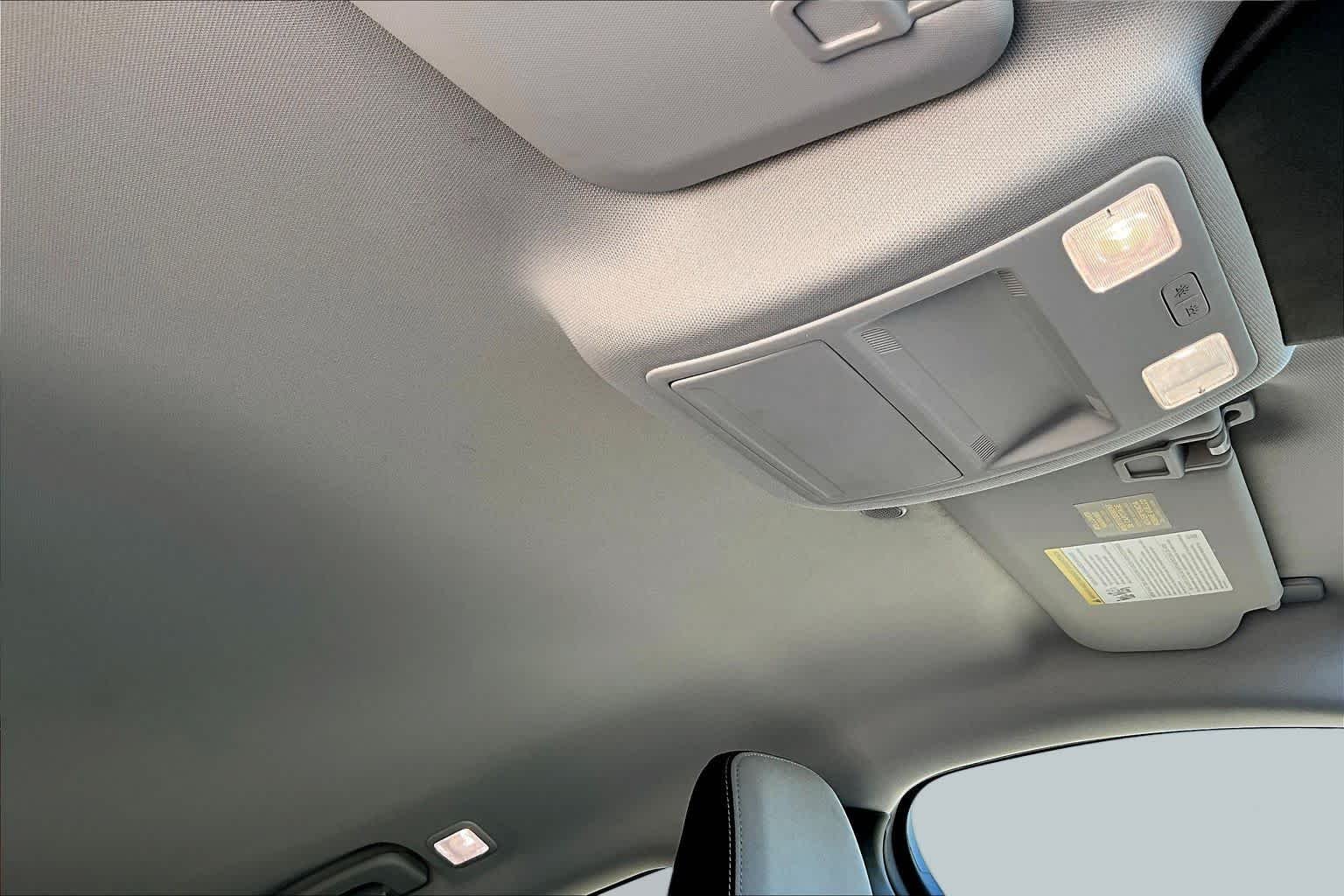 Used 2025 Agate Black Ford Active image 26