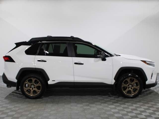Used 2024 Wind Chill Pearl/Midnight Black Metallic Toyota Woodland Edition image 7