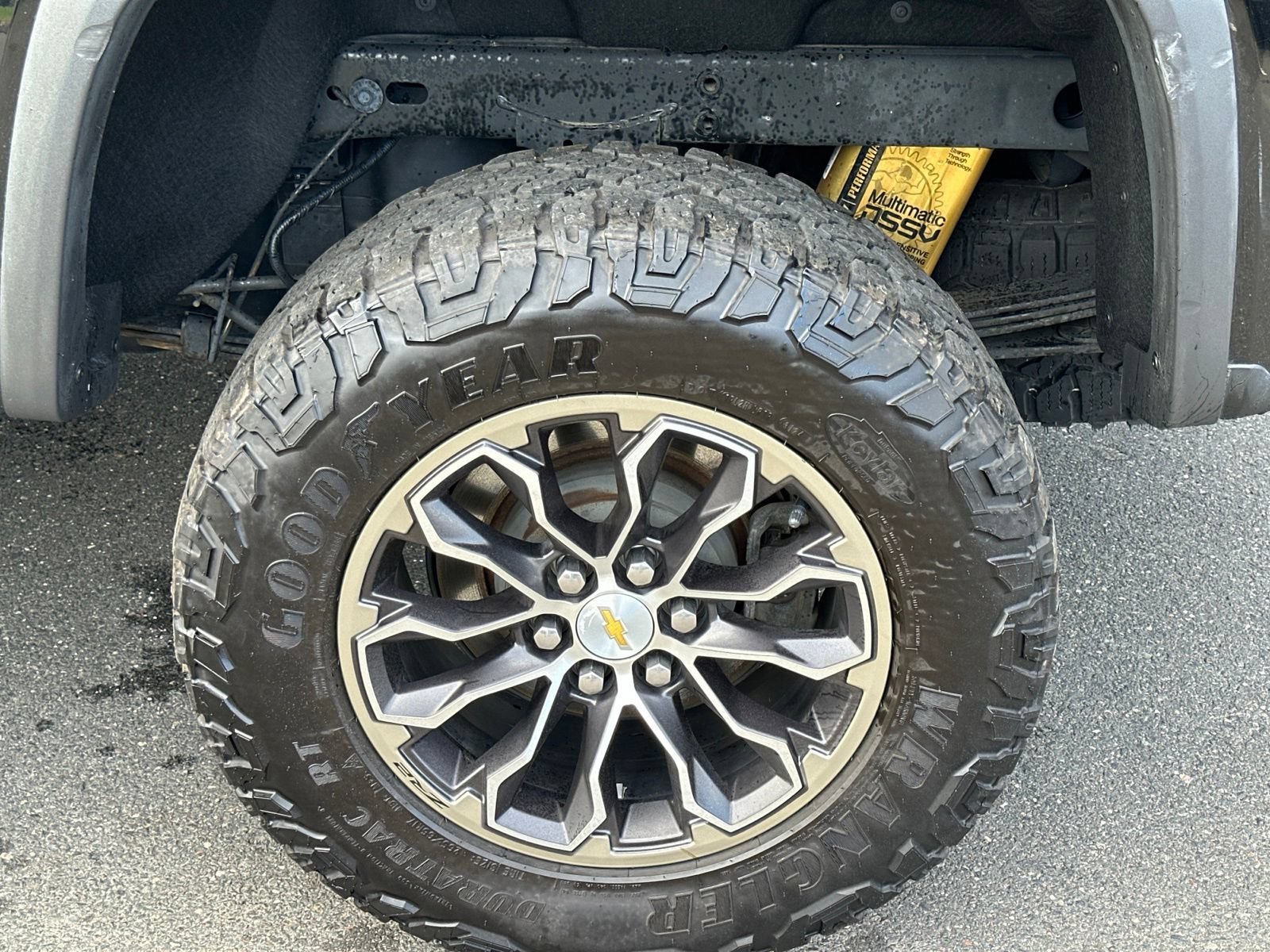 2022 Chevrolet Colorado ZR2 - Photo 11