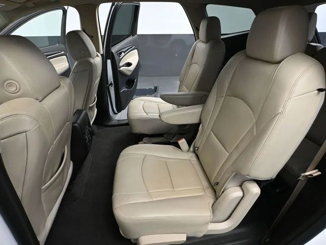 Used 2019 White Buick Essence image 34