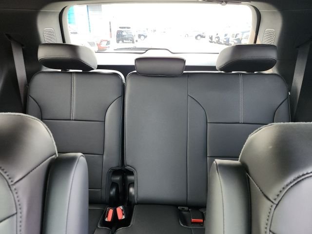 2025 GMC Acadia Elevation - Photo 17