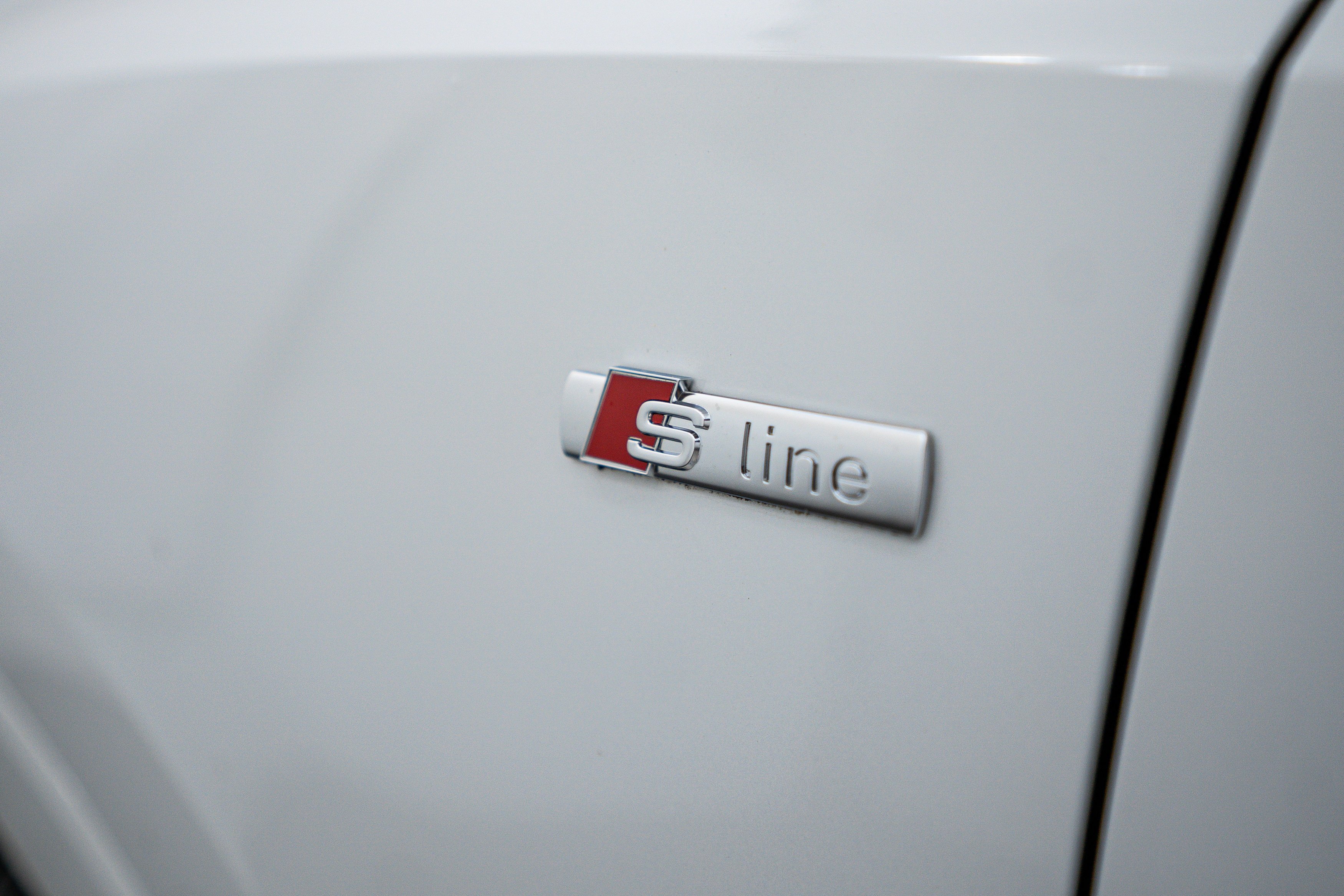 Certified Used 2023 Ibis White Audi S line Premium image 21