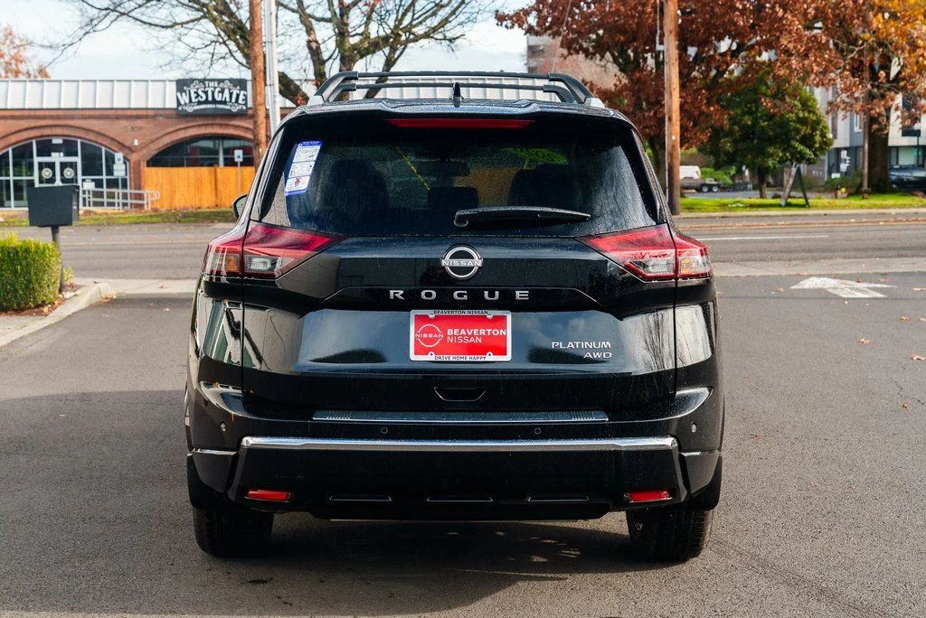 New 2026 Super Black Nissan Platinum image 5