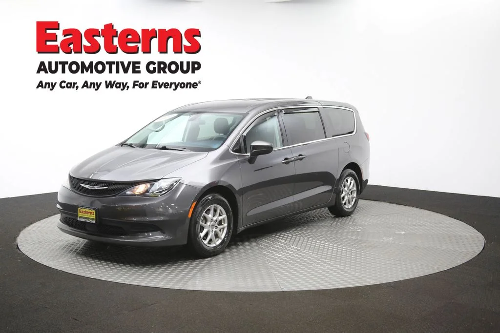 Used 2022 Gray Chrysler LX image 55