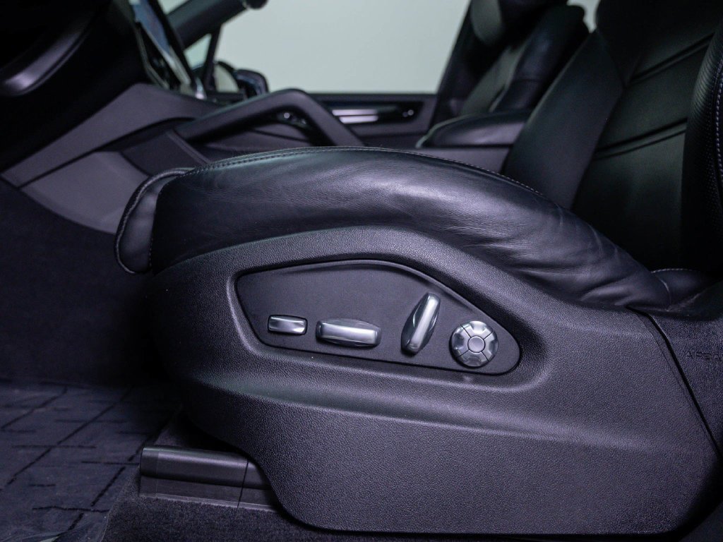 Used 2020 Black Porsche S image 19