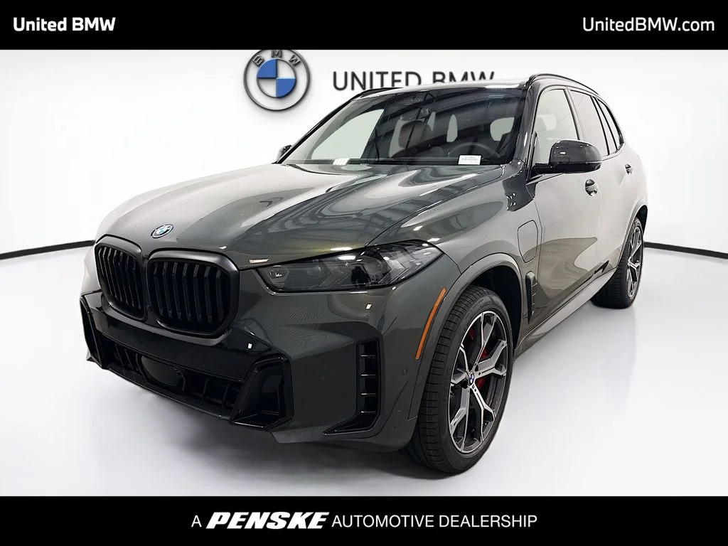 New 2026 Dravit Grey Metallic BMW xDrive50e image 1