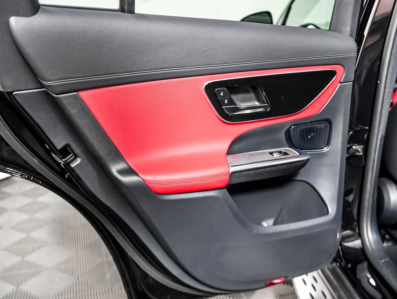 2026 Mercedes-Benz GLC Base - Photo 21