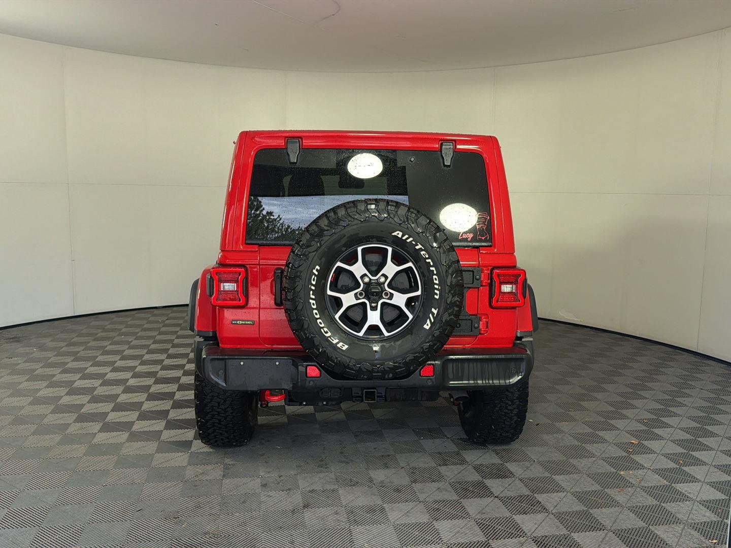 Used 2022 Firecracker Red Clearcoat Jeep Unlimited Rubicon image 4