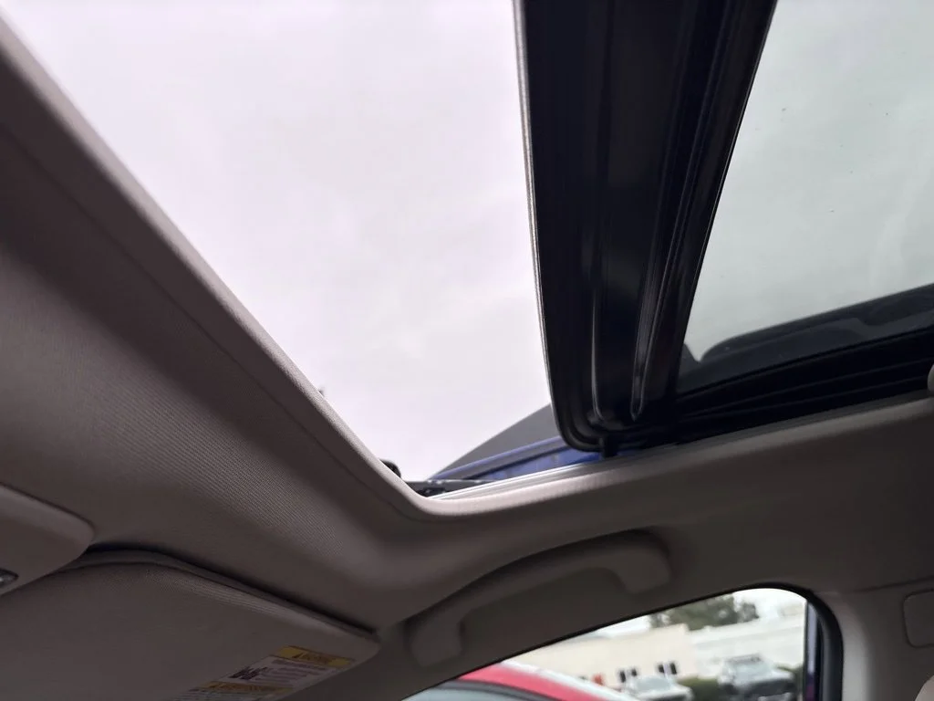 Used 2015 Blue Subaru 2.5i image 11