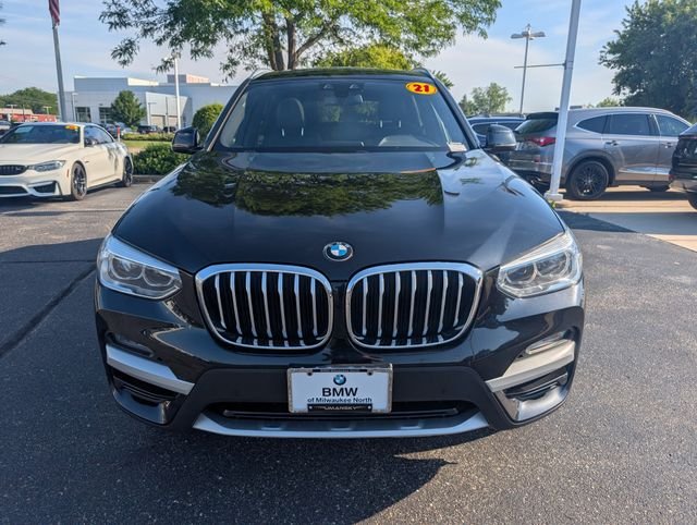 Used 2021 Black Sapphire Metallic BMW xDrive30i image 9