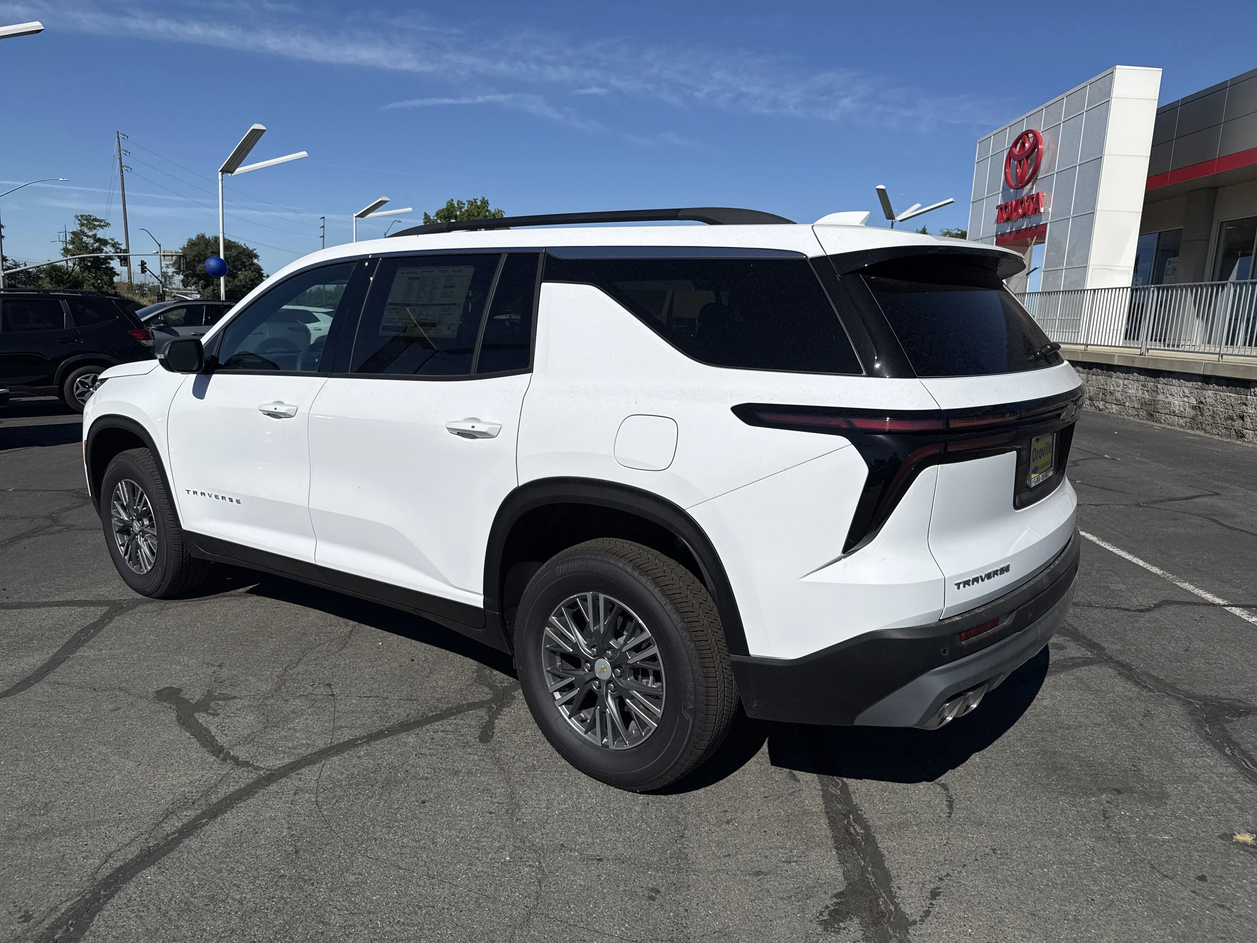 New 2026 Summit White Chevrolet LT image 3