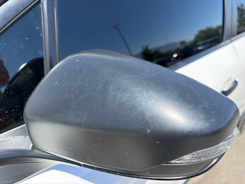 Used 2024 White Subaru Wilderness image 14