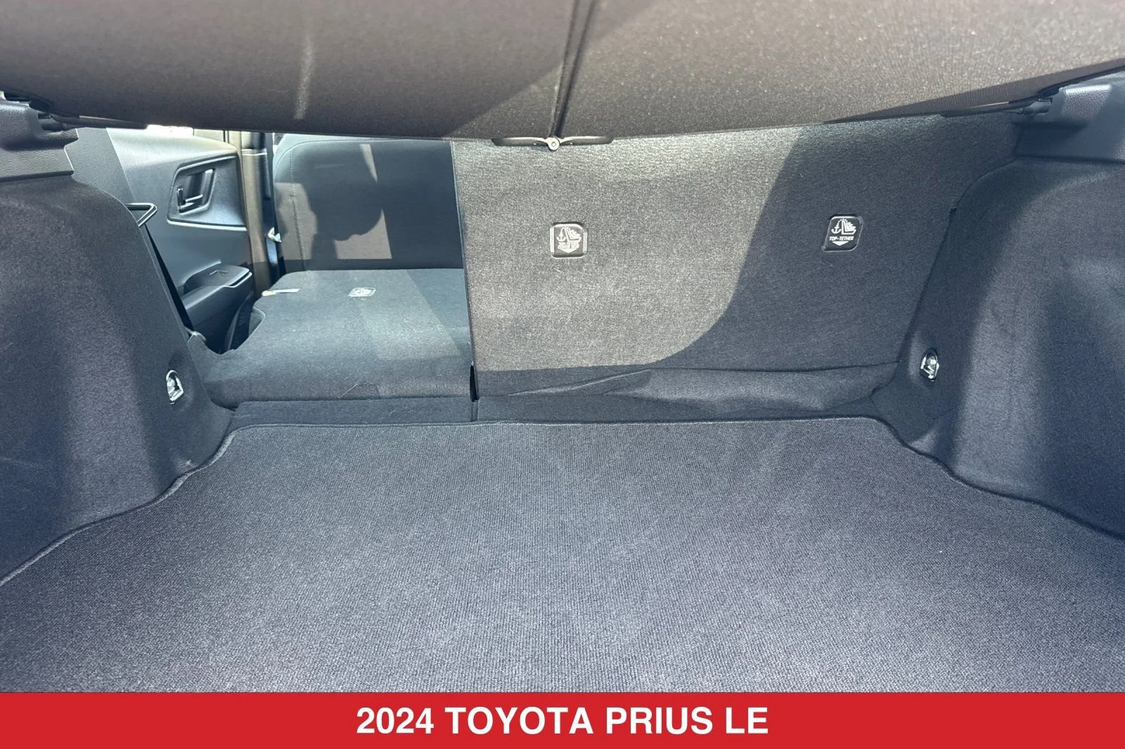 Used 2024 GURADIAN GRAY Toyota LE image 17