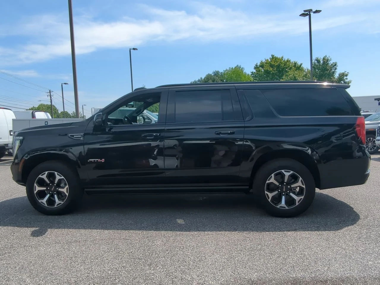 New 2026 Onyx Black GMC AT4 image 5