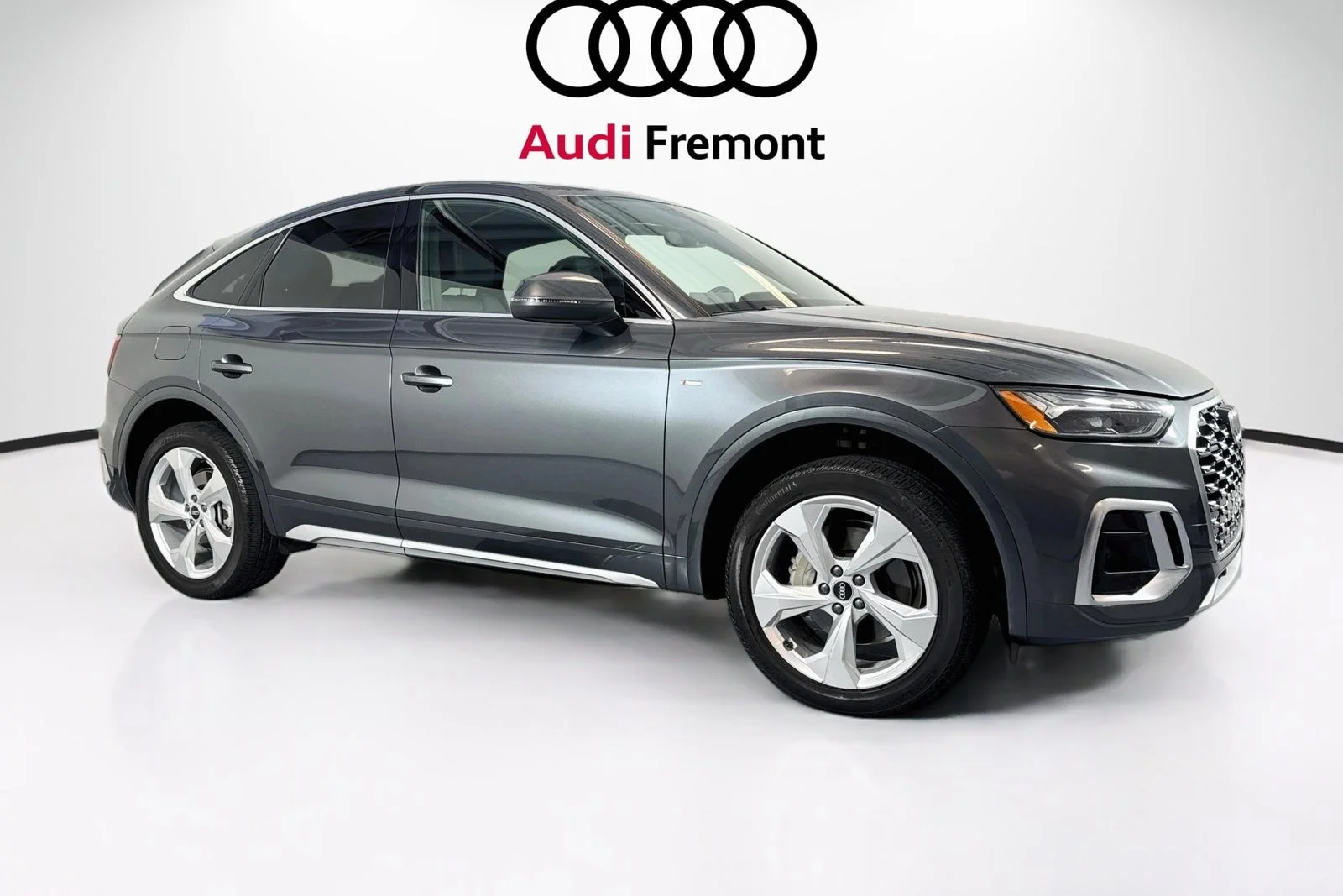 Used 2023 Daytona Gray Pearl Effect Audi S line Premium image 7