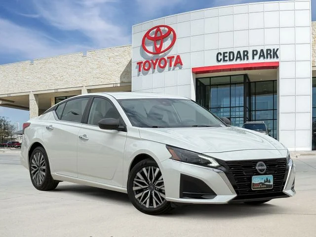 2025 Nissan Altima
