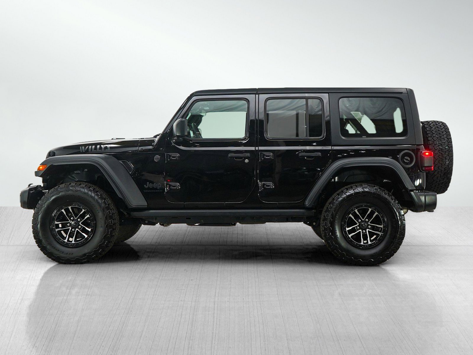 Used 2024 Jeep Wrangler 4-Door Willys with VIN 1C4RJXDN7RW164567 for sale in Hopkins, Minnesota