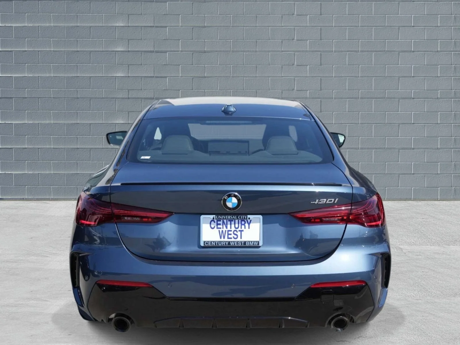 New 2027 Arctic Race Blue metallic BMW 430i image 4