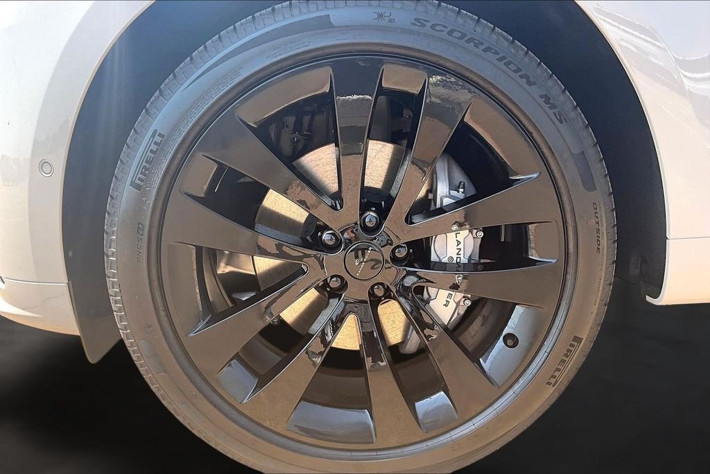 New 2026 Borasco Grey Metallic Land Rover Dynamic SE image 12