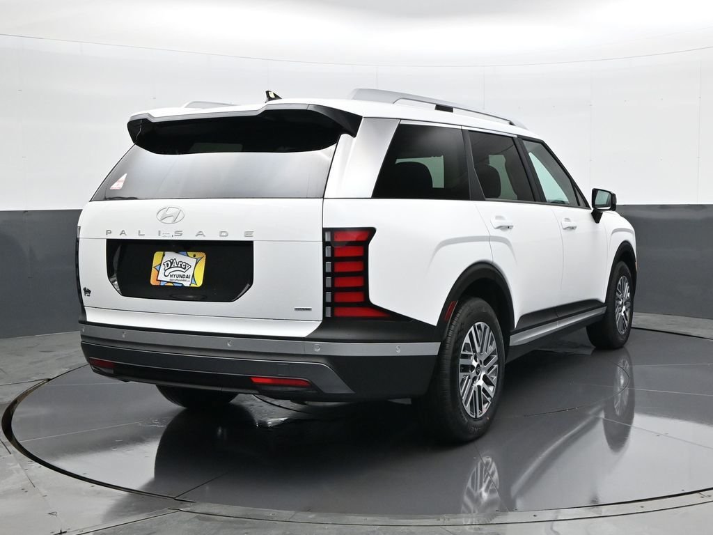 Used 2026 White Hyundai SEL Premium image 3