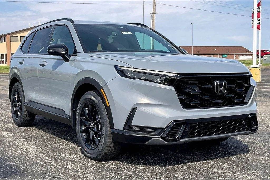 2026 Honda CR-V Hybrid Sport-L AWD's photo