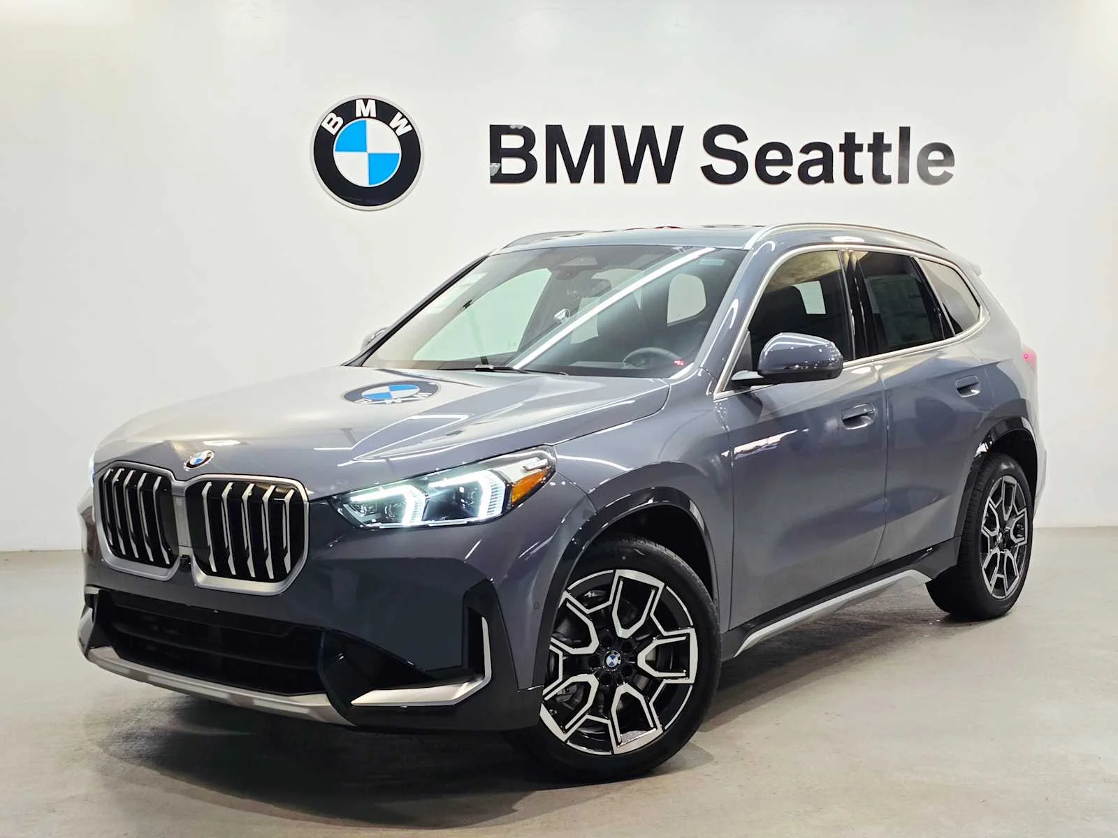 2026 BMW X1 28i
